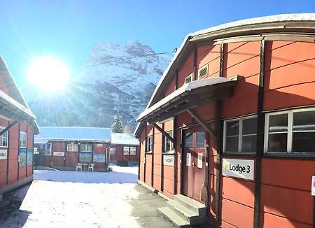 Downtown Lodge Hostel - Unique Simple Central Grindelwald Exterior photo